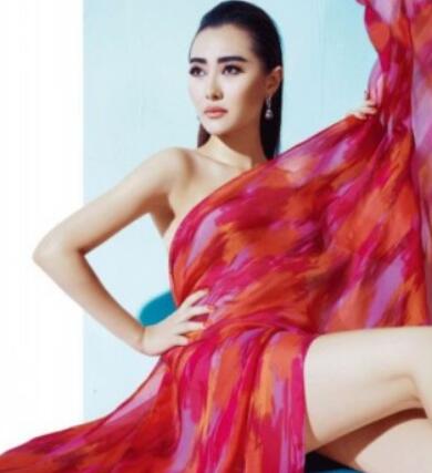 爱戴吃素，爱上有限度的自由