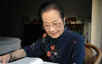 叶曼女士持续吃素90年，平平淡淡最真最美