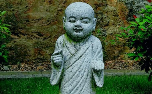 慈悲心与智慧是学佛的基础