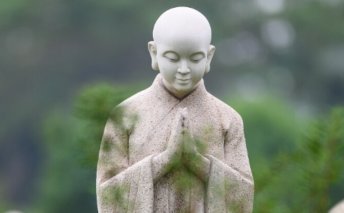 什么是佛法？学佛要依三法印与次第来修学