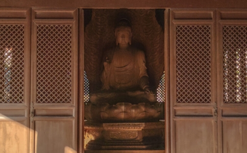 如何在家里供佛？佛像要怎么摆放？