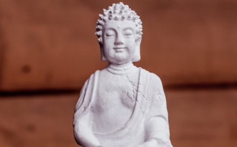 如何修行能达到一念不生，自性清净的境界？