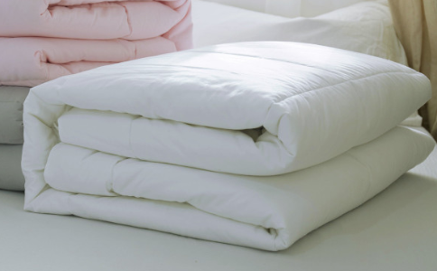 受菩萨戒后，以前购置的皮毛真丝物品是不是都不能用？