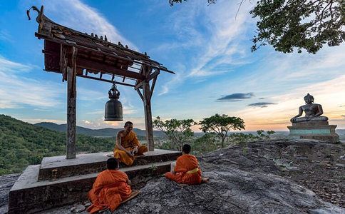 杨绛：人的磁场很重要。