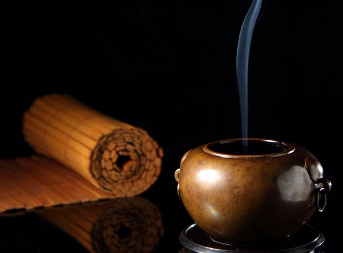 莲花生大士：当你对某些事物感到恋执或反感时