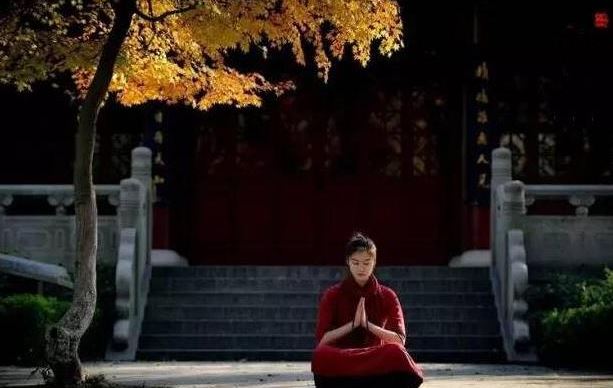 祈竹仁波切：旧佛像可以买回来供奉吗？